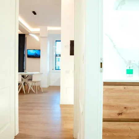 Dolce Casa Al Vaticano بيت للعطل